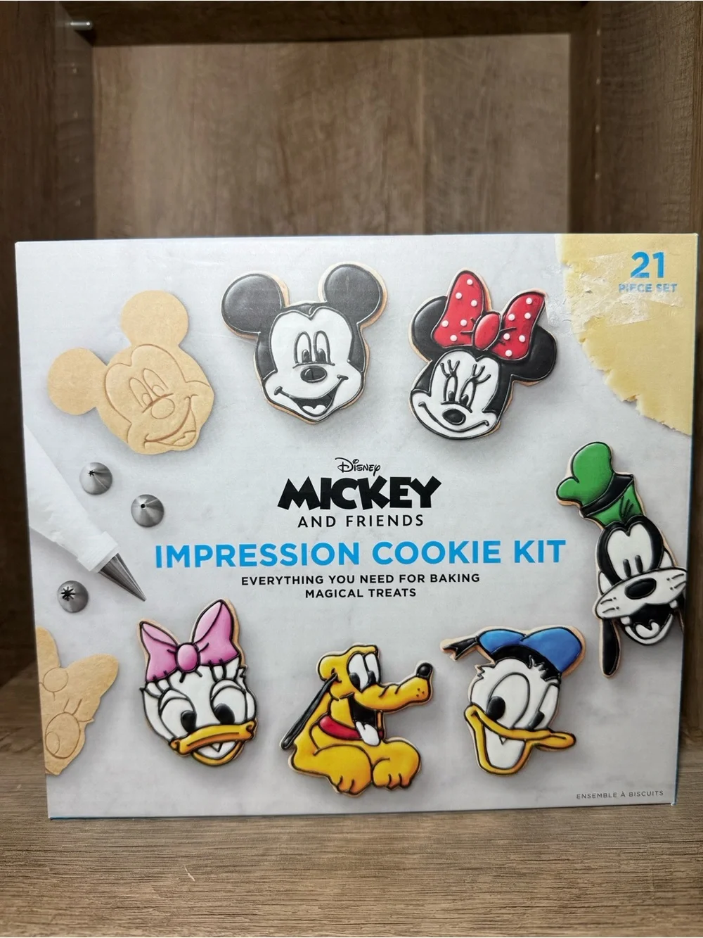 Williams Sonoma Disney Mickey and Friends Impression Cookie Kit